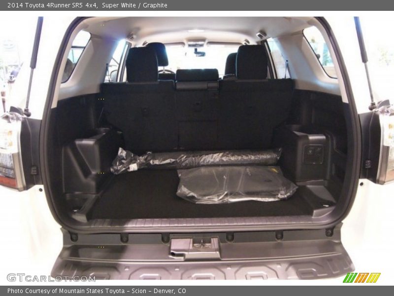 Super White / Graphite 2014 Toyota 4Runner SR5 4x4