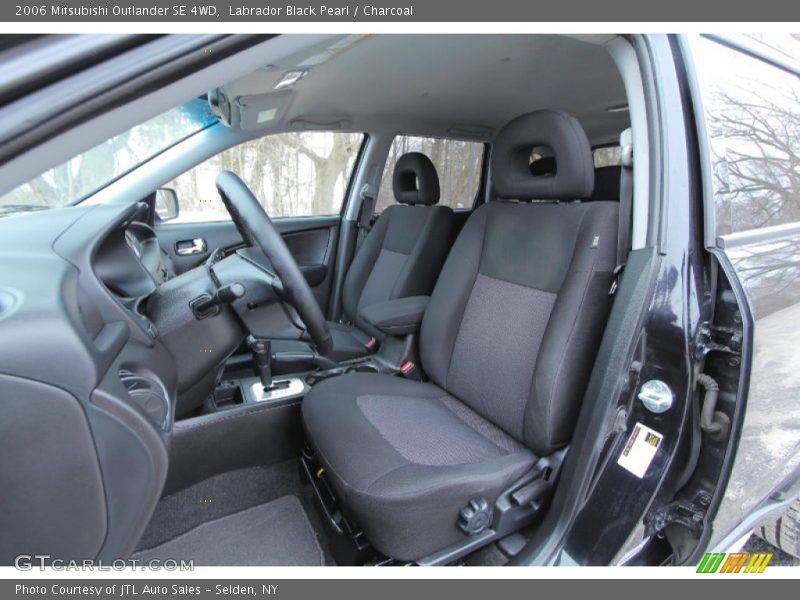Labrador Black Pearl / Charcoal 2006 Mitsubishi Outlander SE 4WD