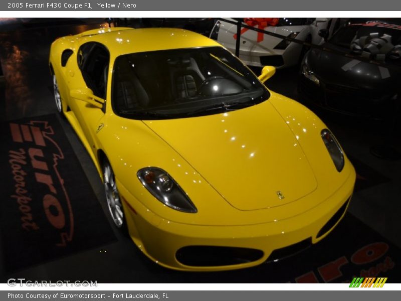 Yellow / Nero 2005 Ferrari F430 Coupe F1