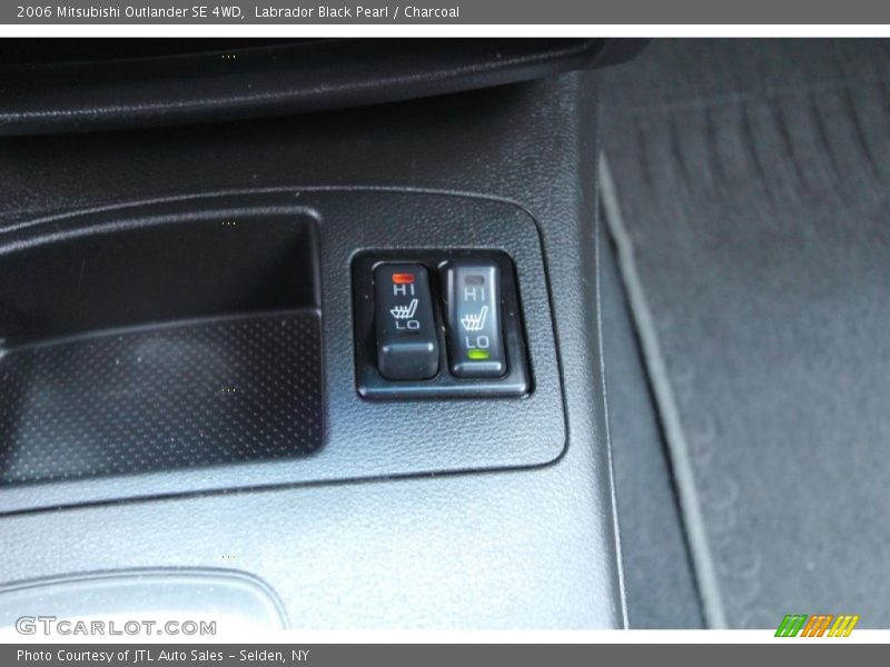 Labrador Black Pearl / Charcoal 2006 Mitsubishi Outlander SE 4WD