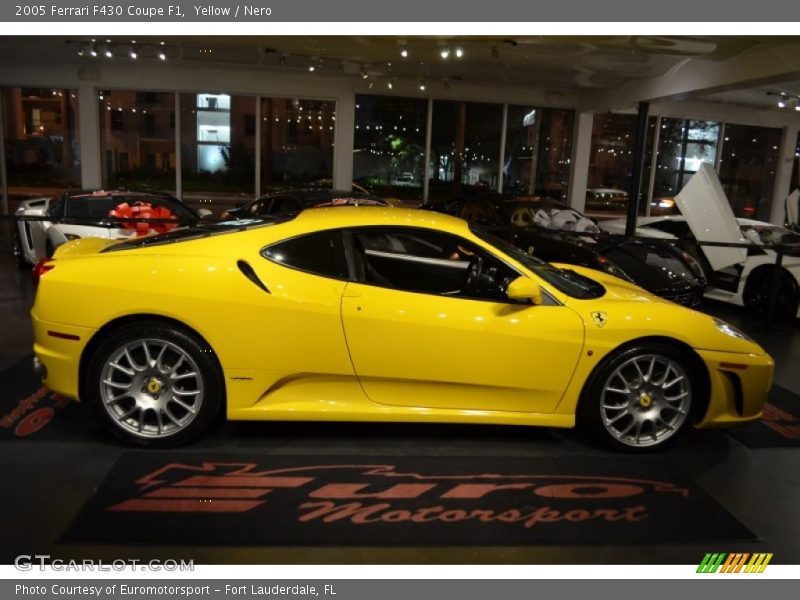 Yellow / Nero 2005 Ferrari F430 Coupe F1