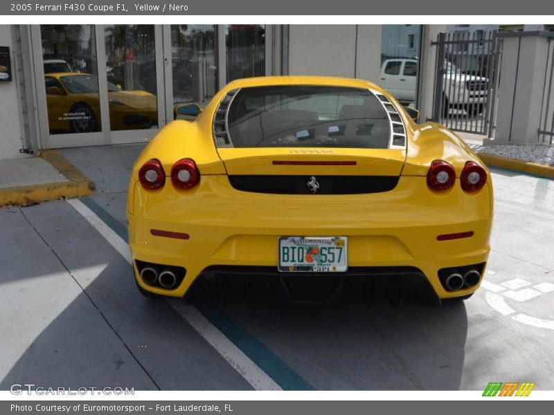 Yellow / Nero 2005 Ferrari F430 Coupe F1