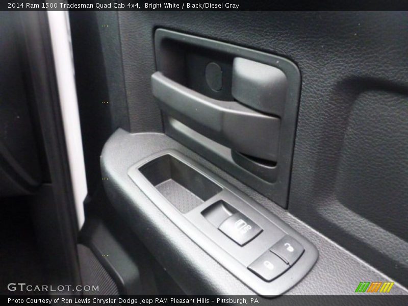 Bright White / Black/Diesel Gray 2014 Ram 1500 Tradesman Quad Cab 4x4