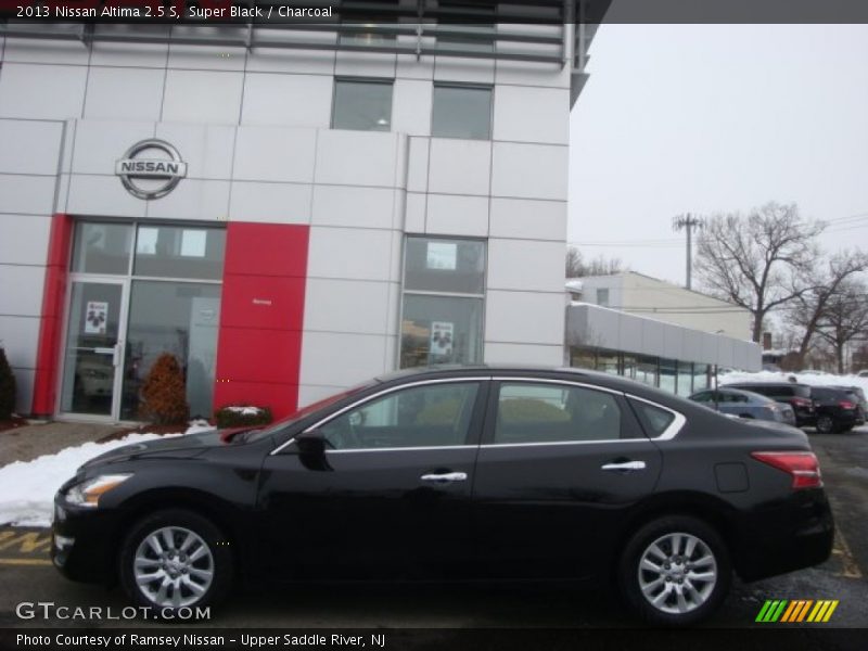 Super Black / Charcoal 2013 Nissan Altima 2.5 S