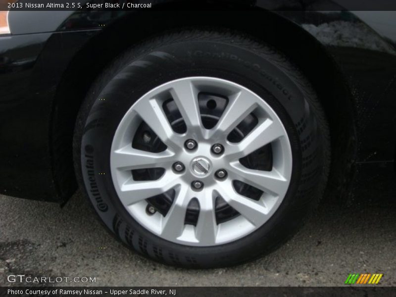 Super Black / Charcoal 2013 Nissan Altima 2.5 S