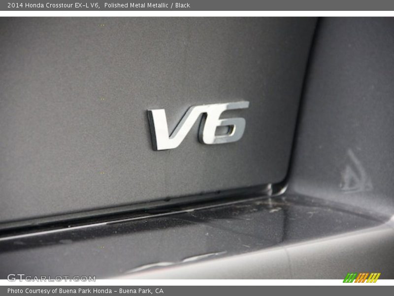 Polished Metal Metallic / Black 2014 Honda Crosstour EX-L V6