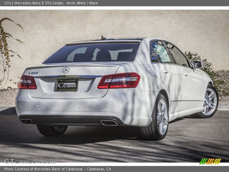 Arctic White / Black 2011 Mercedes-Benz E 350 Sedan