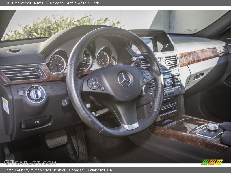 Arctic White / Black 2011 Mercedes-Benz E 350 Sedan
