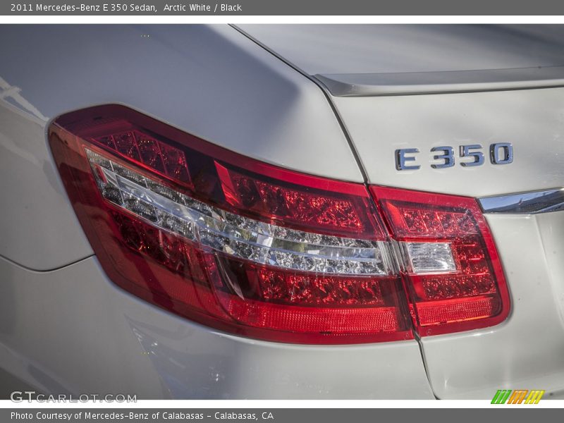 Arctic White / Black 2011 Mercedes-Benz E 350 Sedan