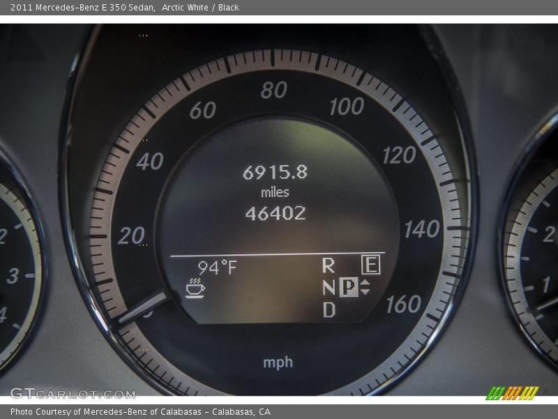 Arctic White / Black 2011 Mercedes-Benz E 350 Sedan
