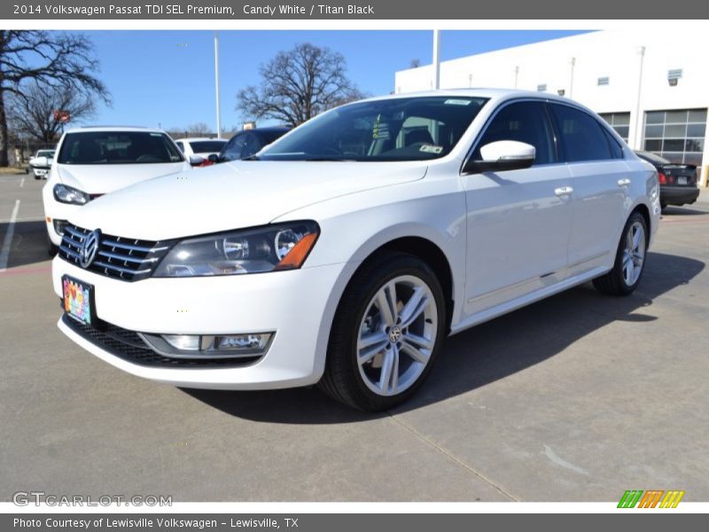 Candy White / Titan Black 2014 Volkswagen Passat TDI SEL Premium