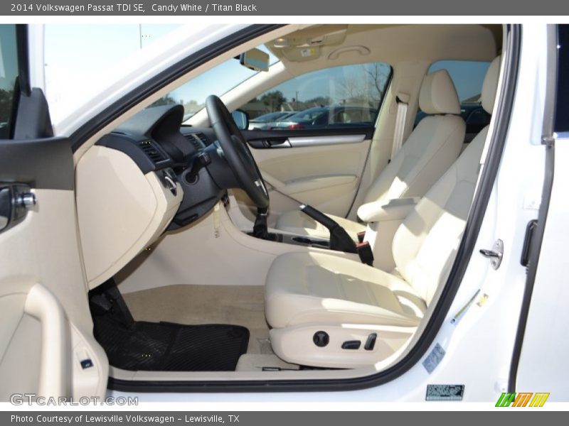 Candy White / Titan Black 2014 Volkswagen Passat TDI SE