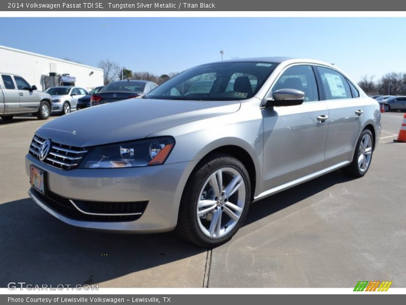 Tungsten Silver Metallic / Titan Black 2014 Volkswagen Passat TDI SE