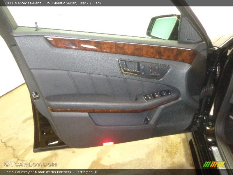 Black / Black 2011 Mercedes-Benz E 350 4Matic Sedan