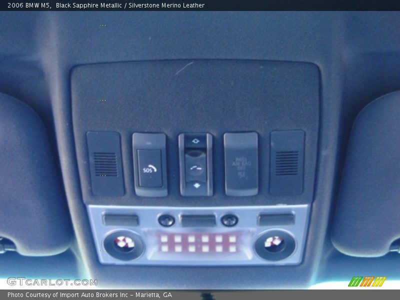 Black Sapphire Metallic / Silverstone Merino Leather 2006 BMW M5