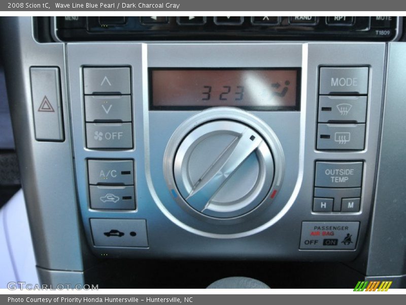 Wave Line Blue Pearl / Dark Charcoal Gray 2008 Scion tC