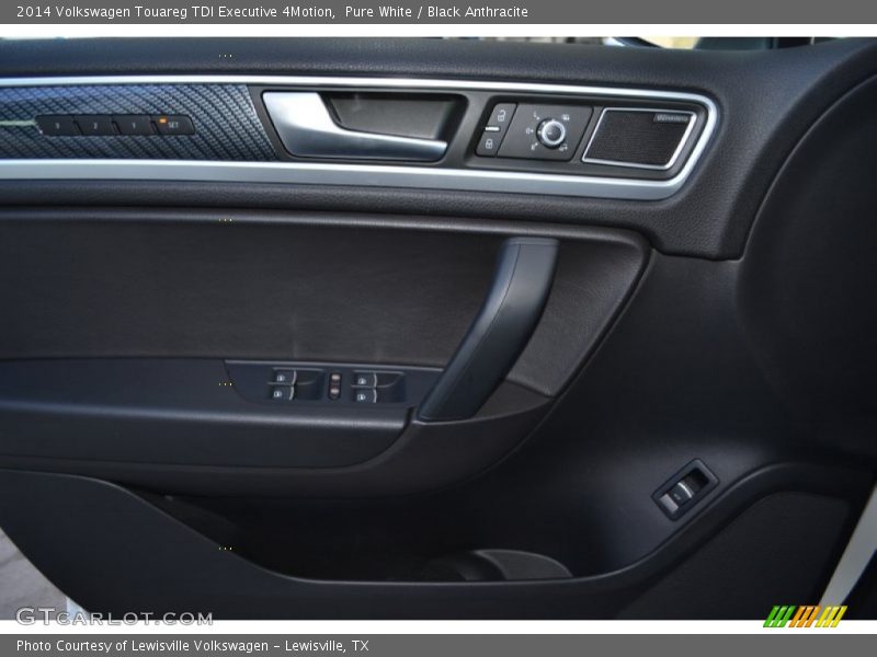 Pure White / Black Anthracite 2014 Volkswagen Touareg TDI Executive 4Motion