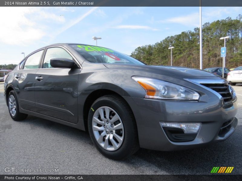 Gun Metallic / Charcoal 2014 Nissan Altima 2.5 S