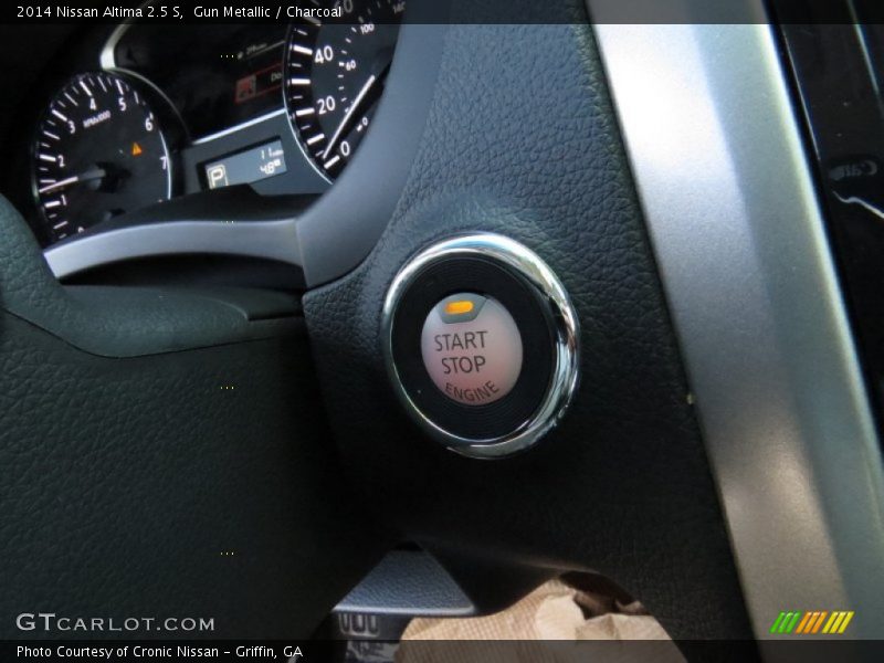 Gun Metallic / Charcoal 2014 Nissan Altima 2.5 S