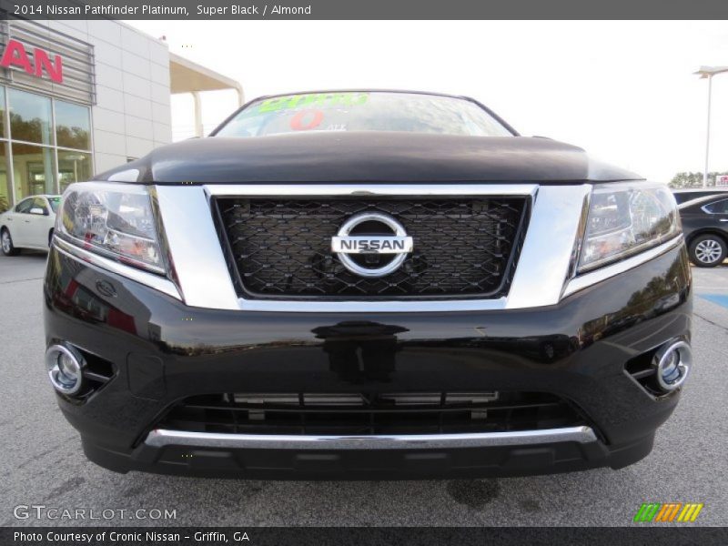 Super Black / Almond 2014 Nissan Pathfinder Platinum