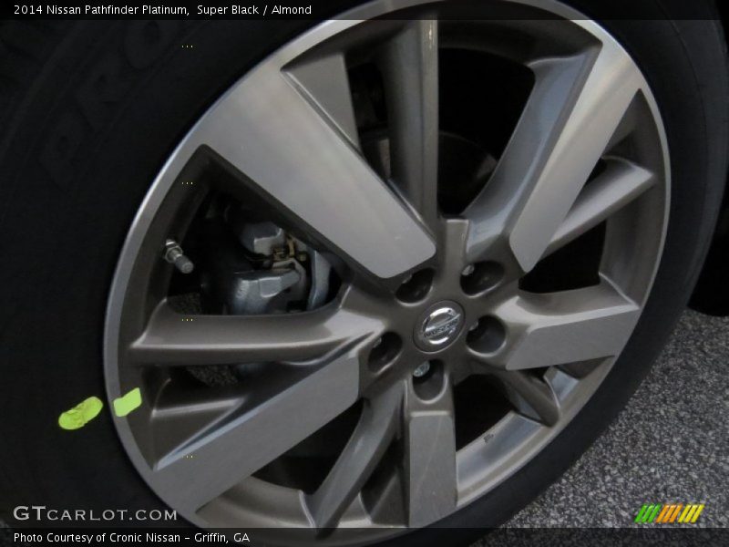Super Black / Almond 2014 Nissan Pathfinder Platinum