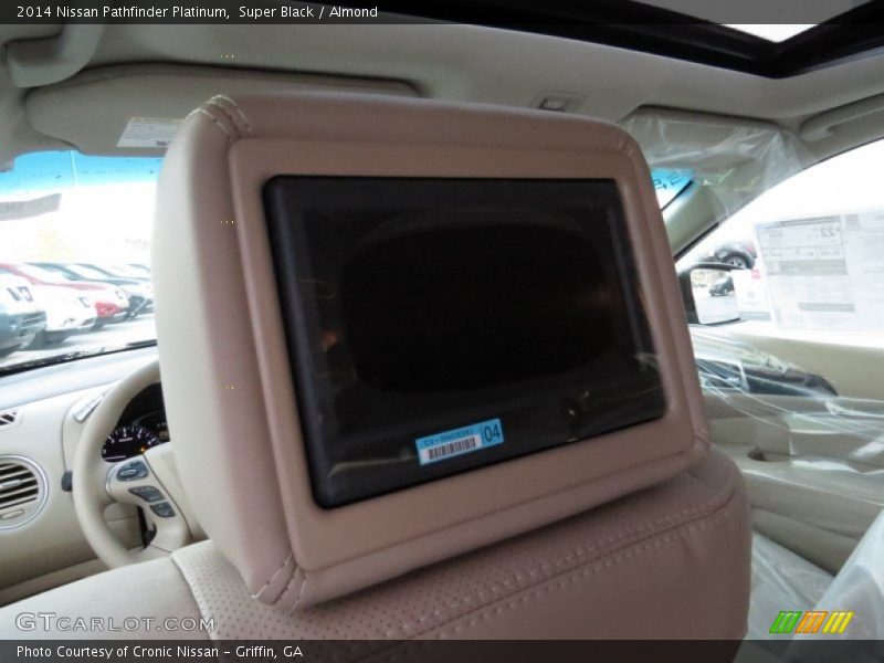 Super Black / Almond 2014 Nissan Pathfinder Platinum