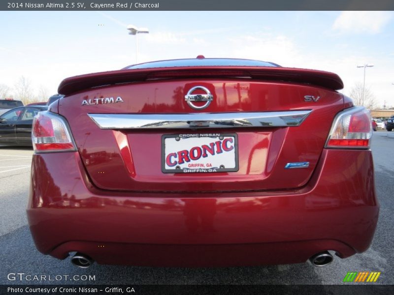 Cayenne Red / Charcoal 2014 Nissan Altima 2.5 SV