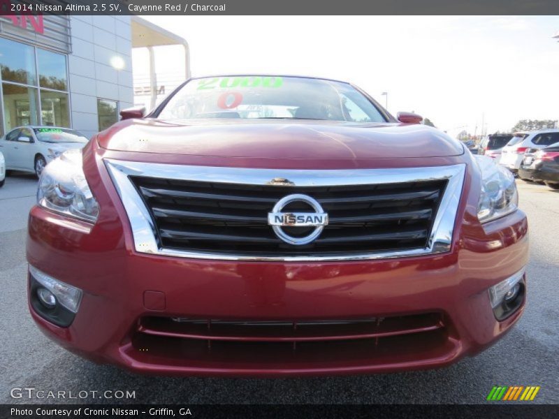Cayenne Red / Charcoal 2014 Nissan Altima 2.5 SV