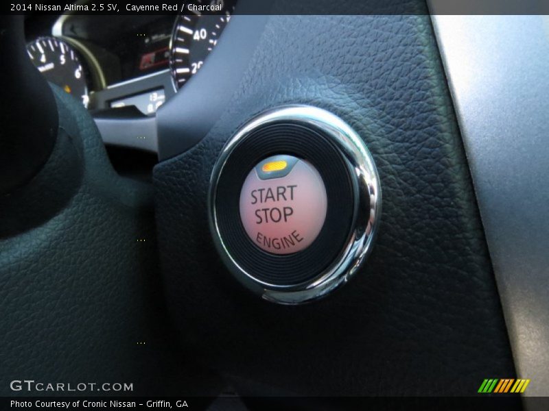 Cayenne Red / Charcoal 2014 Nissan Altima 2.5 SV