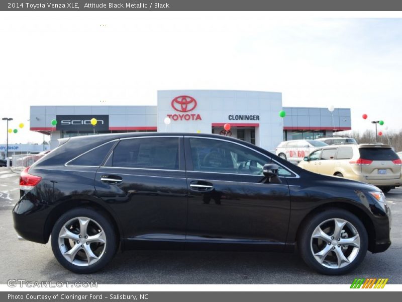 Attitude Black Metallic / Black 2014 Toyota Venza XLE