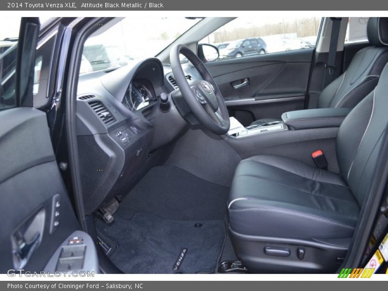 Attitude Black Metallic / Black 2014 Toyota Venza XLE