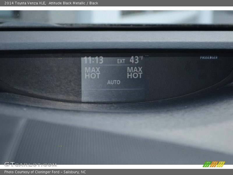 Attitude Black Metallic / Black 2014 Toyota Venza XLE