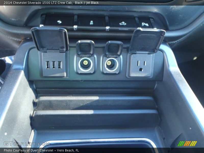 Black / Jet Black 2014 Chevrolet Silverado 1500 LTZ Crew Cab