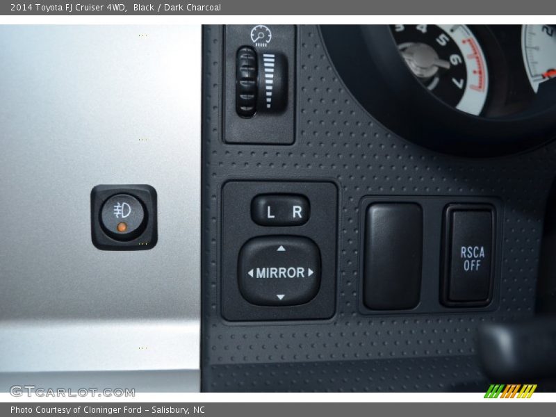 Black / Dark Charcoal 2014 Toyota FJ Cruiser 4WD