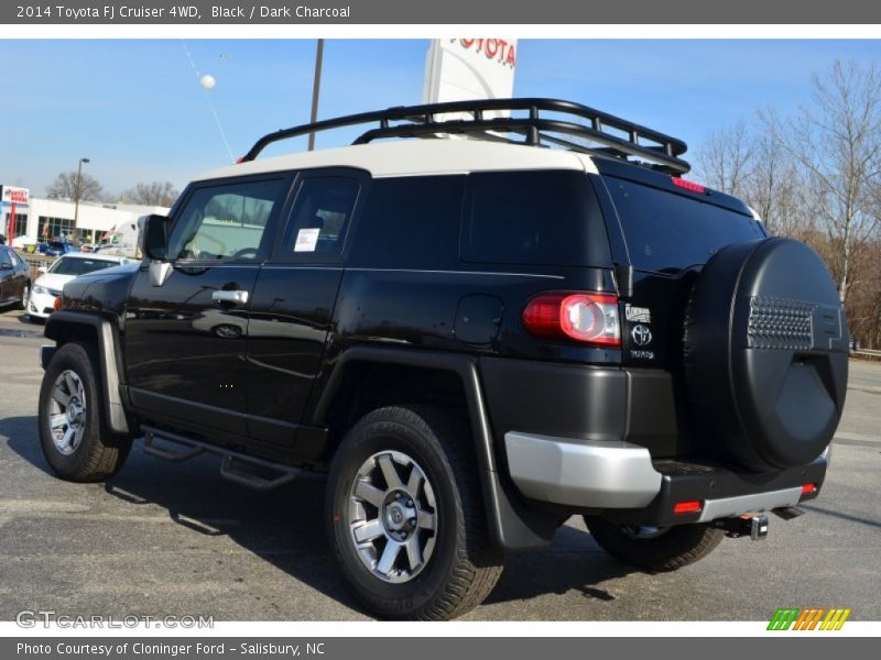 Black / Dark Charcoal 2014 Toyota FJ Cruiser 4WD