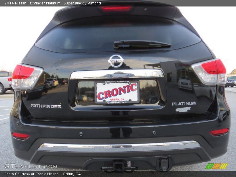 Super Black / Almond 2014 Nissan Pathfinder Platinum