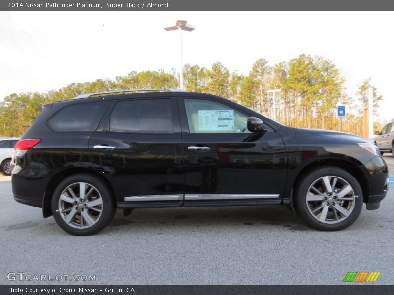 Super Black / Almond 2014 Nissan Pathfinder Platinum