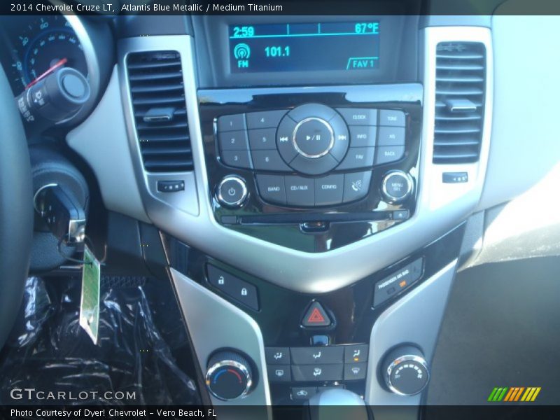 Atlantis Blue Metallic / Medium Titanium 2014 Chevrolet Cruze LT