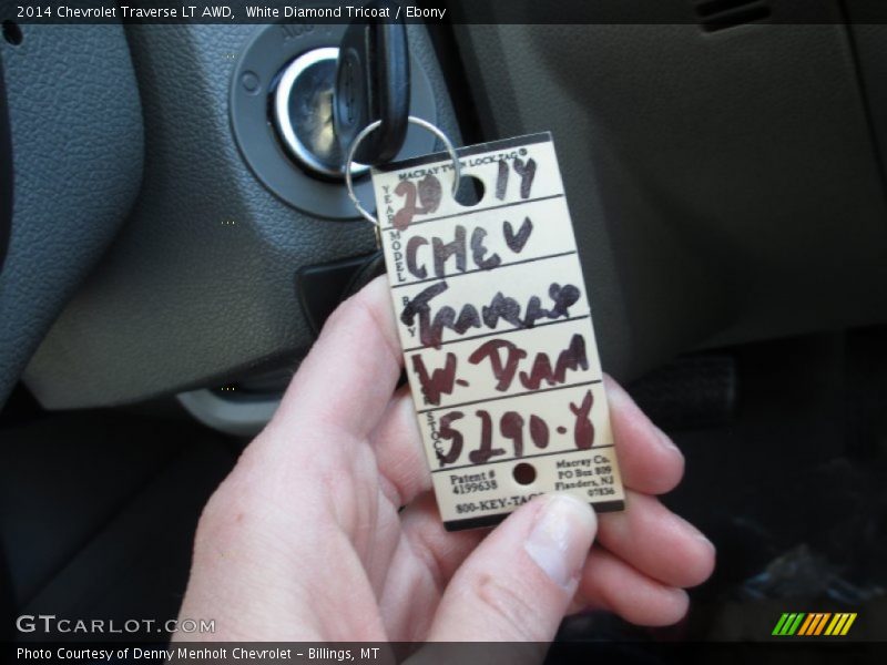 White Diamond Tricoat / Ebony 2014 Chevrolet Traverse LT AWD