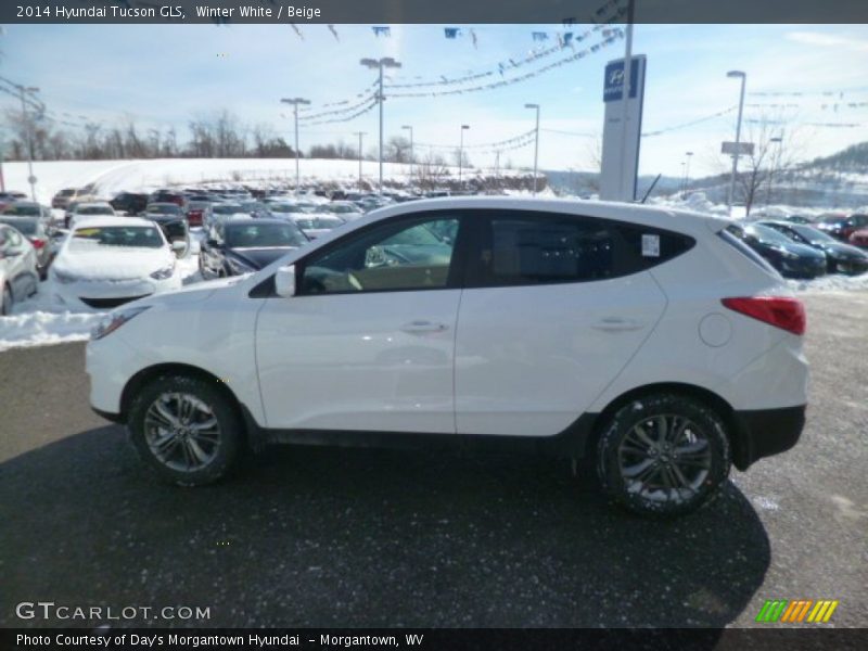 Winter White / Beige 2014 Hyundai Tucson GLS