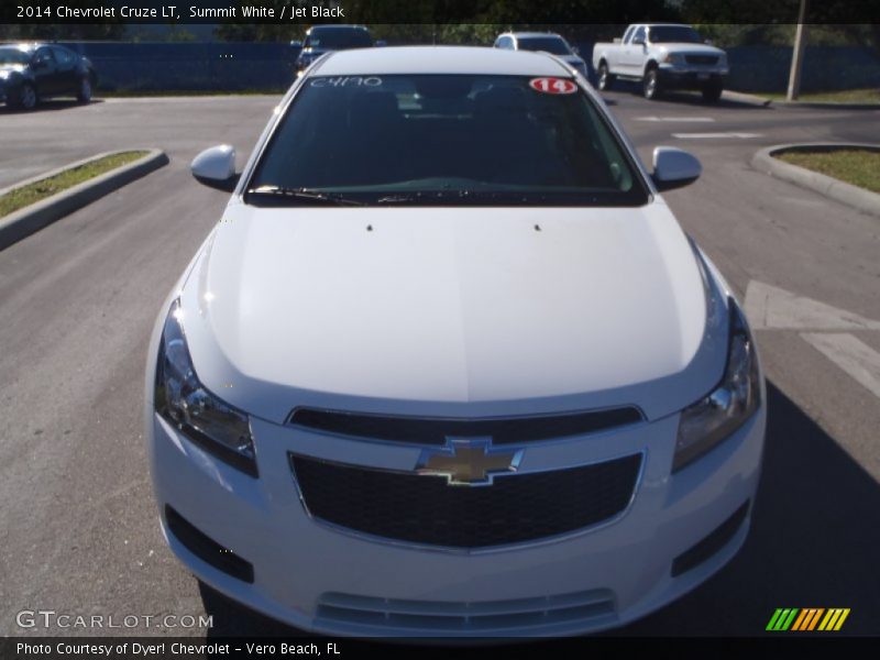 Summit White / Jet Black 2014 Chevrolet Cruze LT