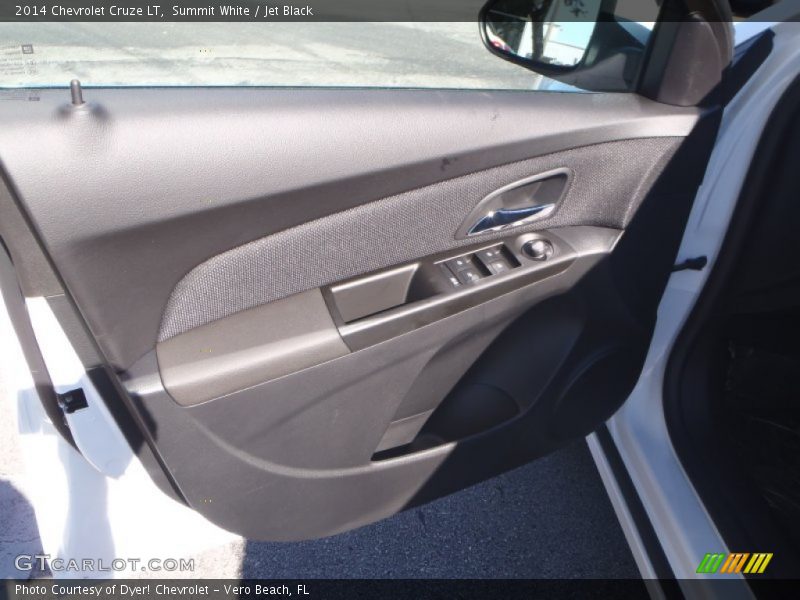 Summit White / Jet Black 2014 Chevrolet Cruze LT