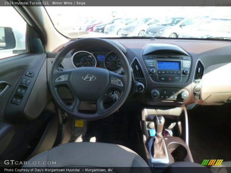 Winter White / Beige 2014 Hyundai Tucson GLS