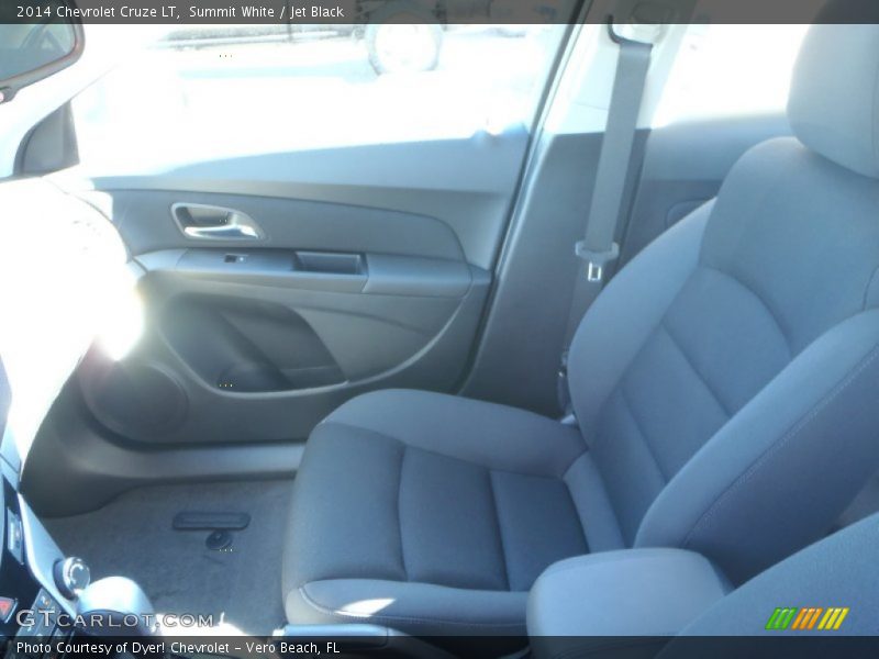 Summit White / Jet Black 2014 Chevrolet Cruze LT