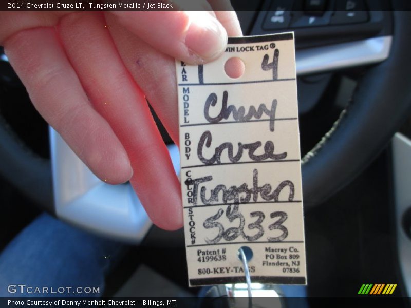 Tungsten Metallic / Jet Black 2014 Chevrolet Cruze LT