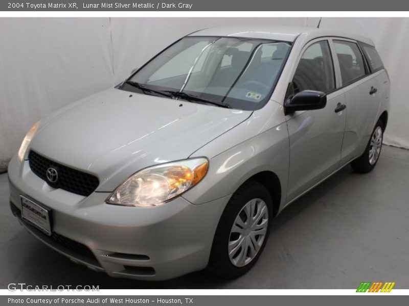 Lunar Mist Silver Metallic / Dark Gray 2004 Toyota Matrix XR