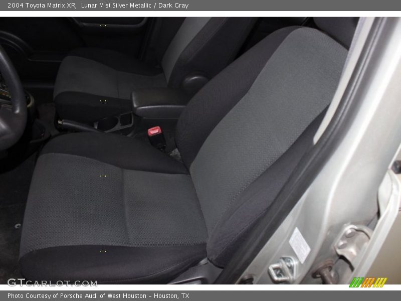 Lunar Mist Silver Metallic / Dark Gray 2004 Toyota Matrix XR