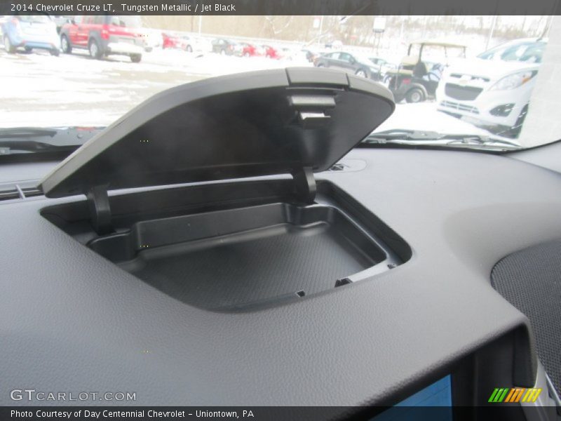 Tungsten Metallic / Jet Black 2014 Chevrolet Cruze LT