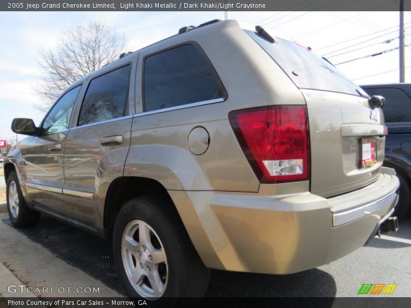 Light Khaki Metallic / Dark Khaki/Light Graystone 2005 Jeep Grand Cherokee Limited