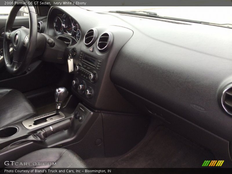 Ivory White / Ebony 2006 Pontiac G6 GT Sedan